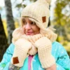 Czapka zimowa podszyta polarem FUN "Ecru"
