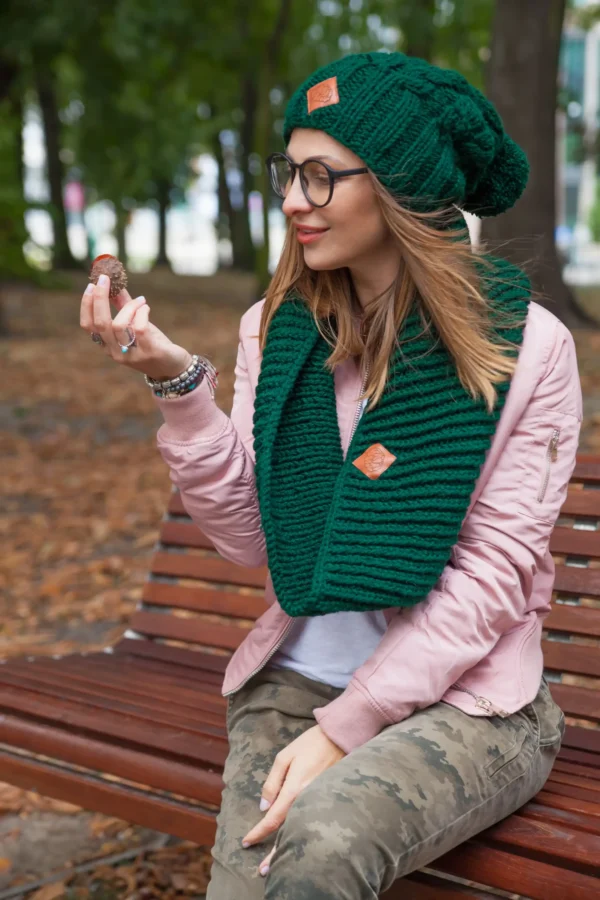 Komin ręcznie robiony "Ciemny zielony"