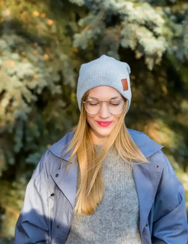 Czapka beanie logo ekoskórka "Jasny szary"