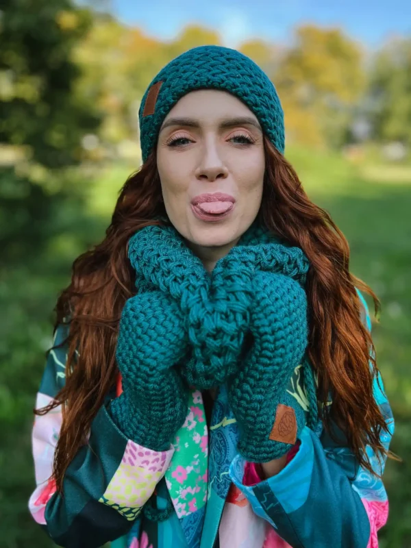 Czapka ręcznie robiona EXPLORER ,,Leśny zielony"