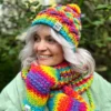 Kolorowe rękawiczki handmade ze sznureczkiem ,,Tęcza"