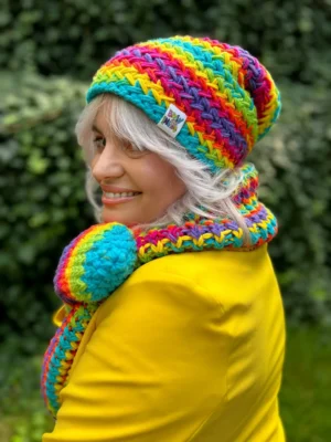 Kolorowa czapka ręcznie robiona EXPLORER ,,Tęcza"