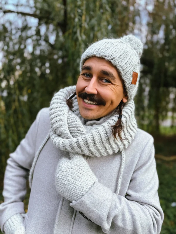 Męska czapka MERINO Euforia "Wybielony szary"
