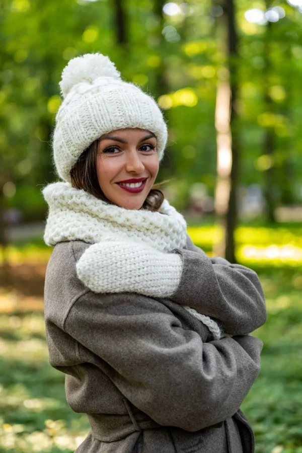 Czapka MERINO Euforia "Beżowy ecru"