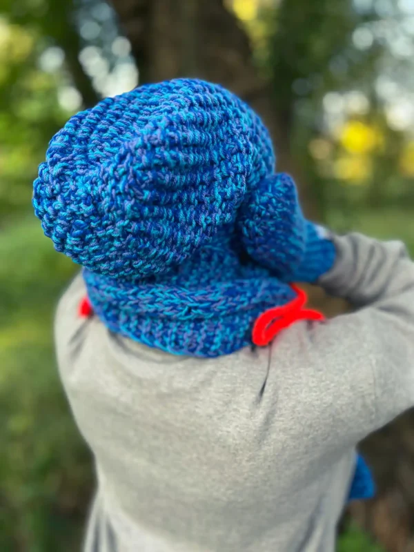 Luźna czapka MERINO 100% "Niebieskości" NEVERLAND + podszewka BAWEŁNA
