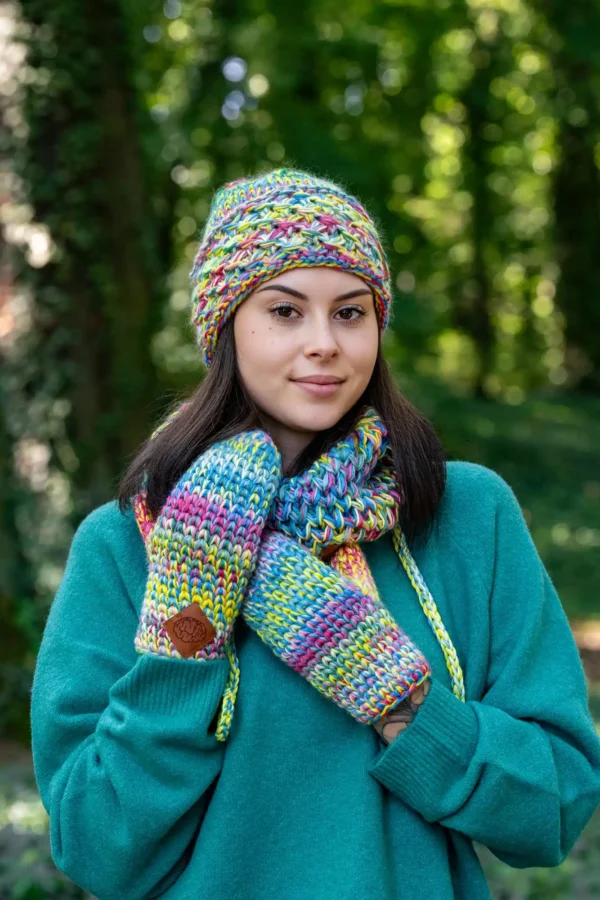 Czapka MERINO 100% Hope "Cukierki" + podszewka BAWEŁNA